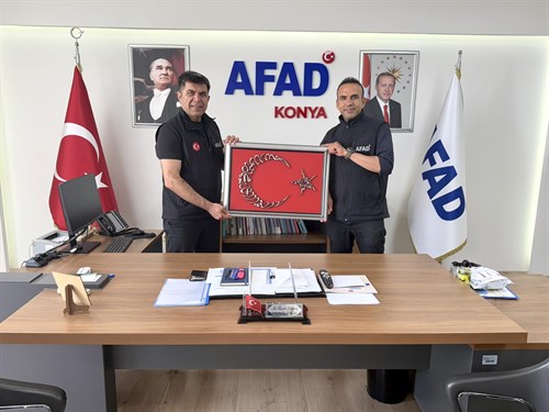 İl Müdürümüz Mehmet Ulutaş, Konya AFAD İl Müdürlüğüne ataması yapılan Ali İhsan Körpeş’e hayırlı olsun ziyareti gerçekleştirdi.