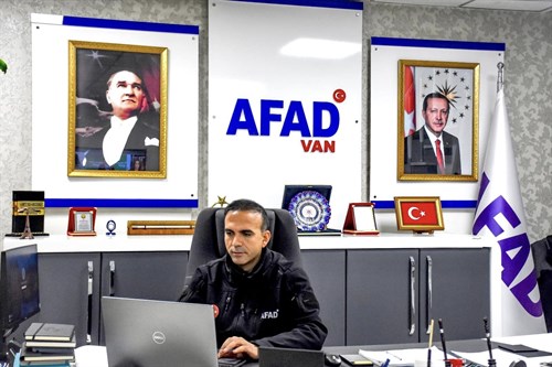 İl Müdürümüz Mehmet Ulutaş, Anadolu Ajansının (AA) 2023'e damga vuran olaylara ait fotoğrafların yer aldığı 'Yılın Kareleri' oylamasına katıldı.